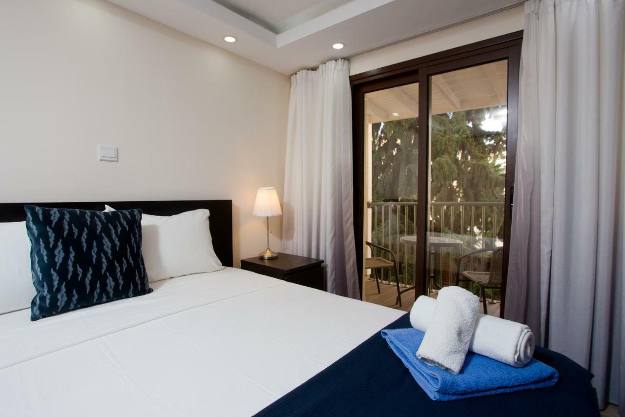 Galatex Beach Living By Trulycyprus Λεμεσός Εξωτερικό φωτογραφία
