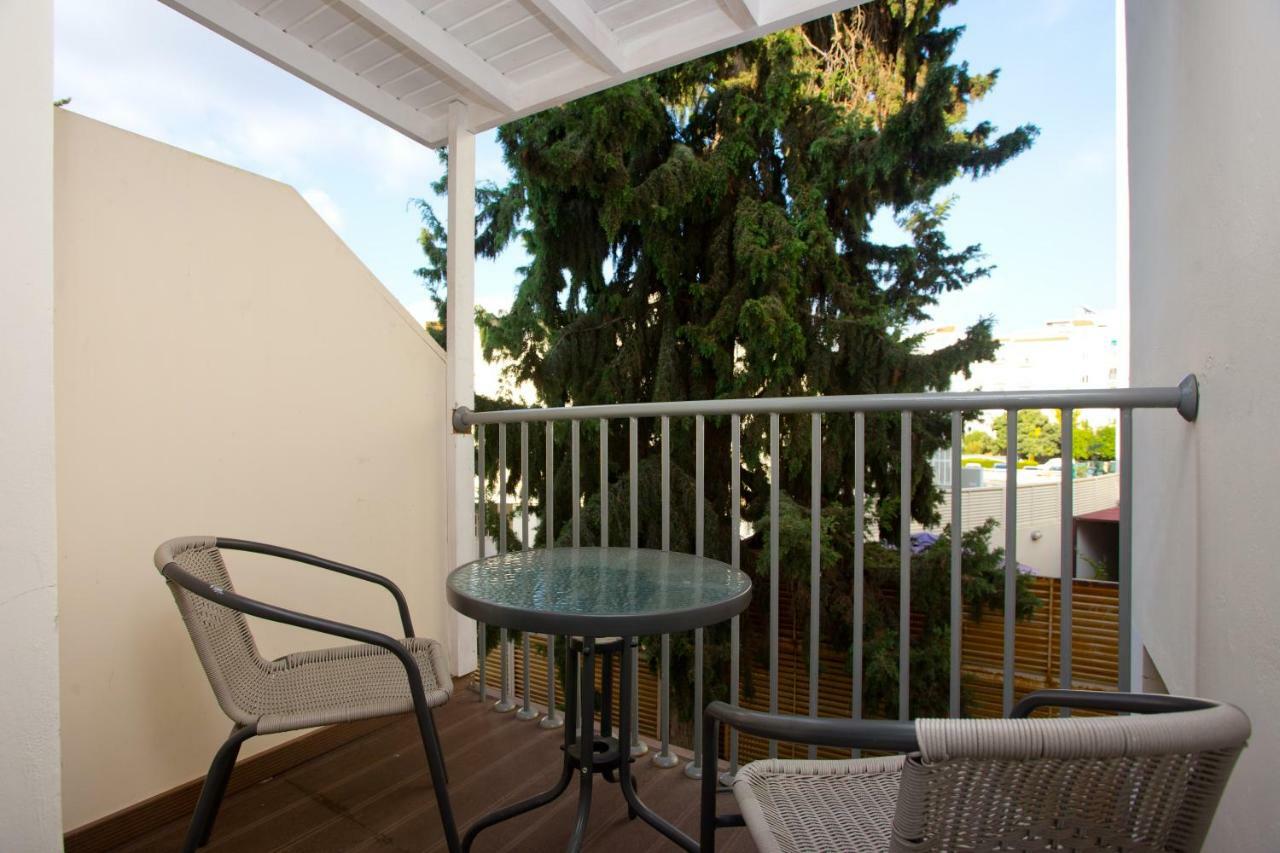 Galatex Beach Living By Trulycyprus Λεμεσός Εξωτερικό φωτογραφία